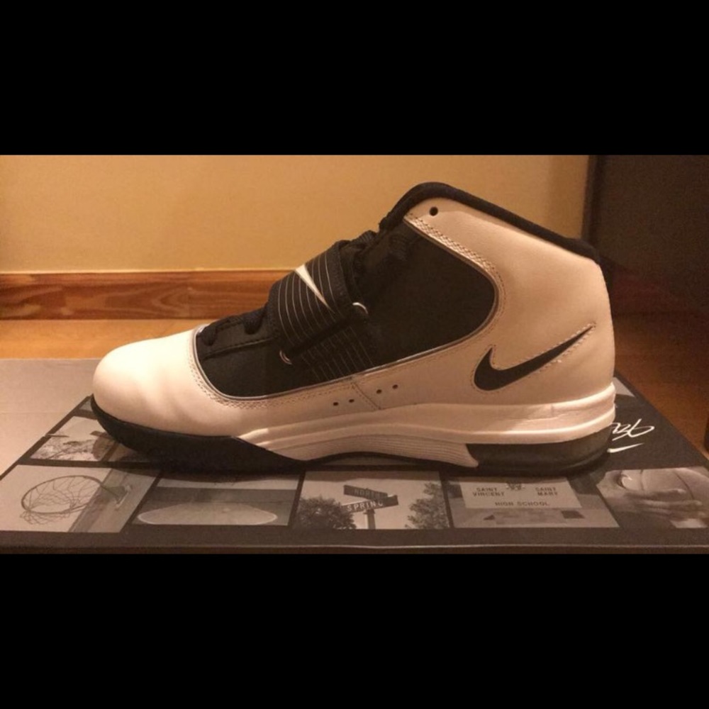 Women's Nike Zoom Size 10 - Picture 4 of 4
